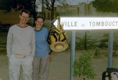 San en Det in Timboektoe in 2002